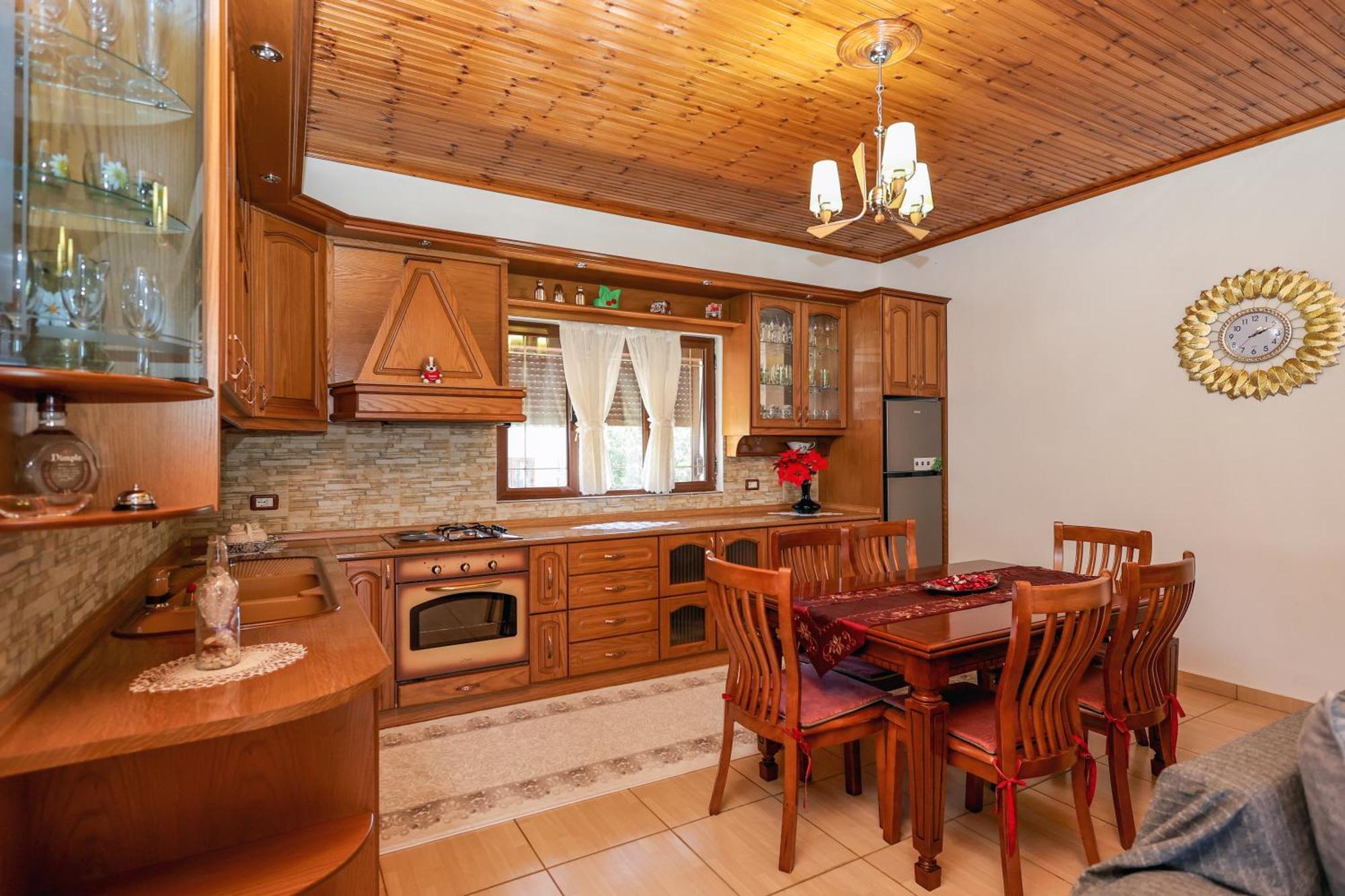 Villa Kevin Berat Buitenkant foto