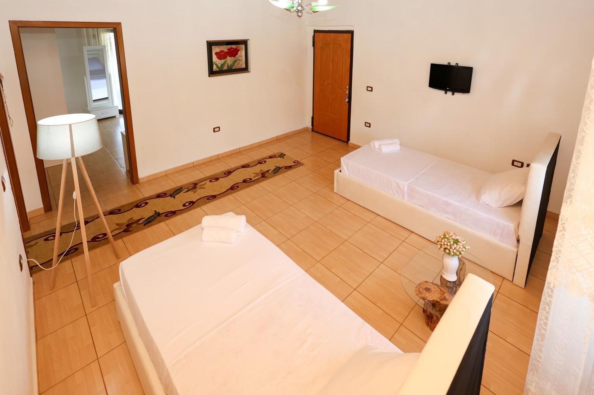 Villa Kevin Berat Buitenkant foto