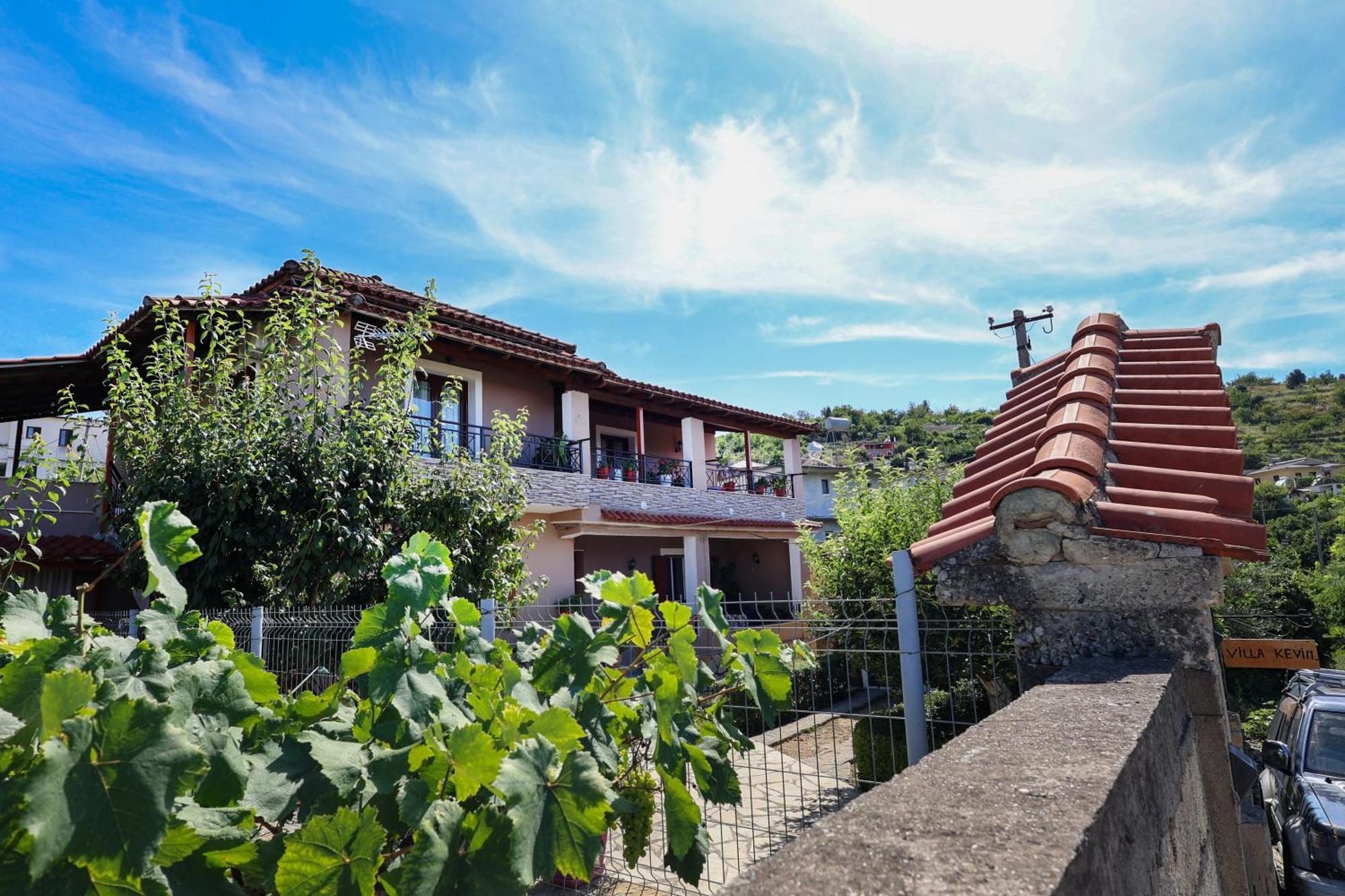 Villa Kevin Berat Buitenkant foto
