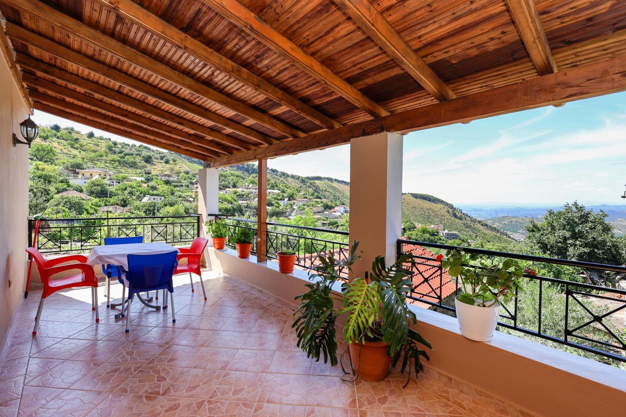 Villa Kevin Berat Buitenkant foto
