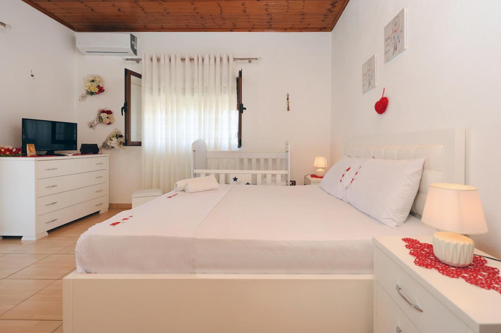 Villa Kevin Berat Buitenkant foto